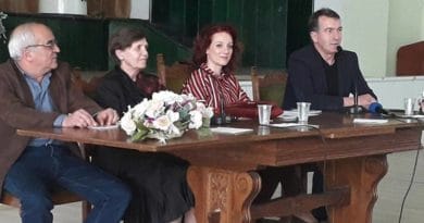 Промоција на книгата ,, На прв поглед ,, од Атанас Крлевски Промоција на книгата ,, На прв поглед ,, од Атанас Крлевски